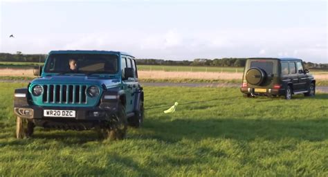 Tug Of War Land Rover Defender Vs Jeep Wrangler Vs Mercedes Benz