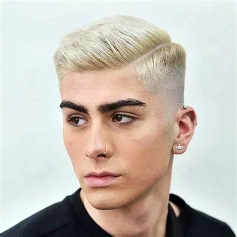 57 Coolest Bleached Hair Ideas For Men To Copy In 2024 Capelli Uomo Capelli Uomo Bianchi