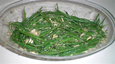 Green Beans and Almonds Recipe - Food.com