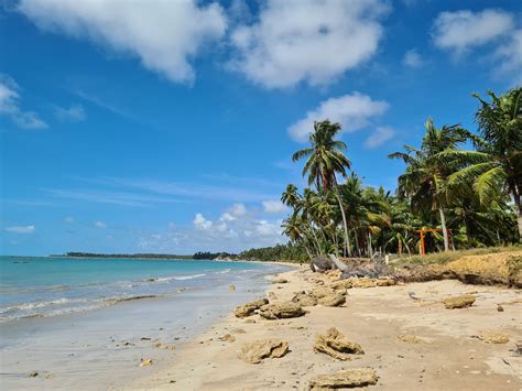 Praia Da Barra De Camaragibe - Explore Praia da Barra de Camaragibe em Alagoas, Brasil!