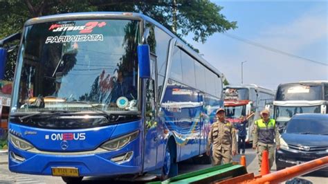 H Lebaran Terminal Kalideres Masih Sepi Prediksi Puncak Arus Balik