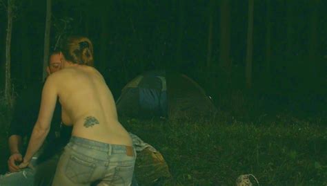 Brandy Mason Nuda Anni In Don T Fuck In The Woods