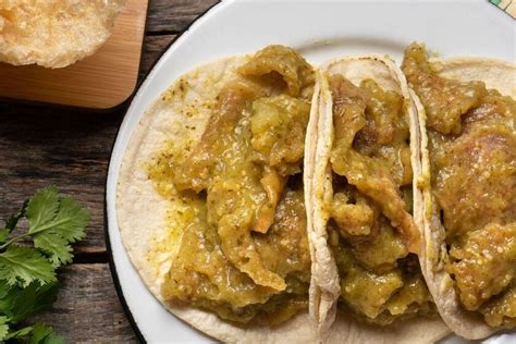 Cómo Hacer Chicharrón En Salsa Verde Receta De La Cocina Tradicional