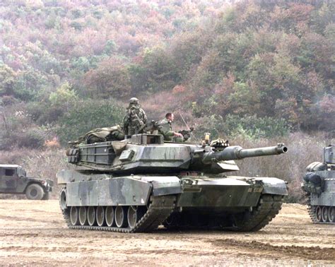 File:M1A1 Abrams Foal Eagle 1998.jpg - Wikimedia Commons