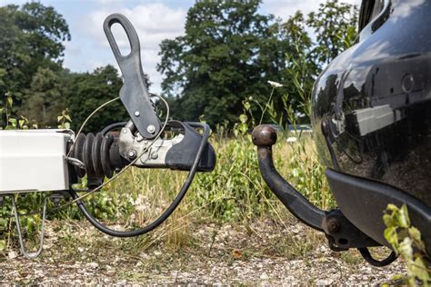 how to add a hitch to a car