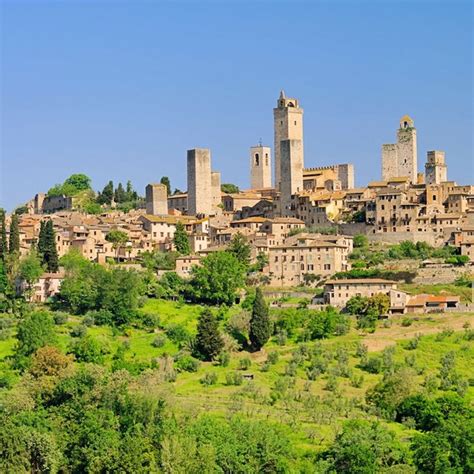 Book your Tuscany Day Trip from Florence online