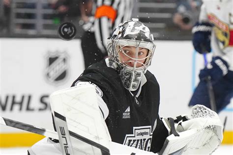 Dominant Defense Puts Kings on Path to Third Jennings Trophy