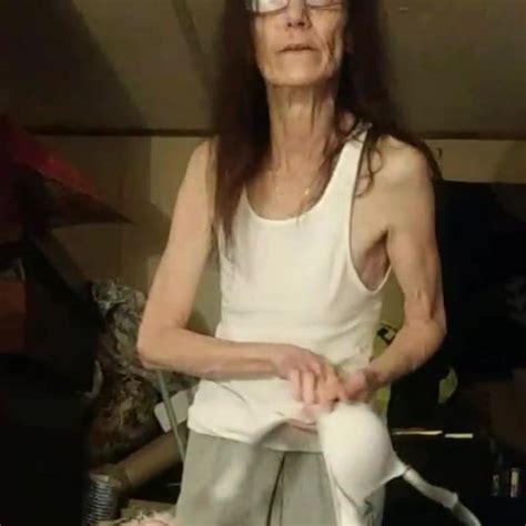 Take Off Bra Free Bra Xxx HD Porn Video 5d XHamster XHamster