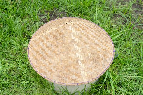 Vietnamese Conical Non La Hat 4279875 Stock Photo At Vecteezy