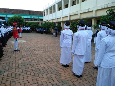 Upacara Bendera Peringatan Hut Ke 77 Kemerdekaan Republik Indonesia