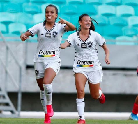 Botafogo derrota Bahia na Fonte Nova e se garante na final da Série A2