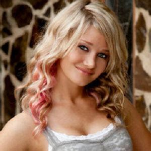 Evelyn Smith - Age, Family, Bio | Famous Birthdays