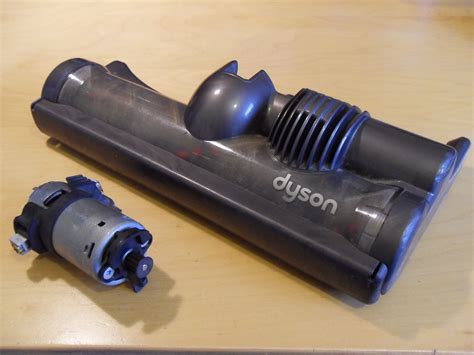 Dyson DC25 Brushbar Motor Replacement : 16 Steps - Instructables