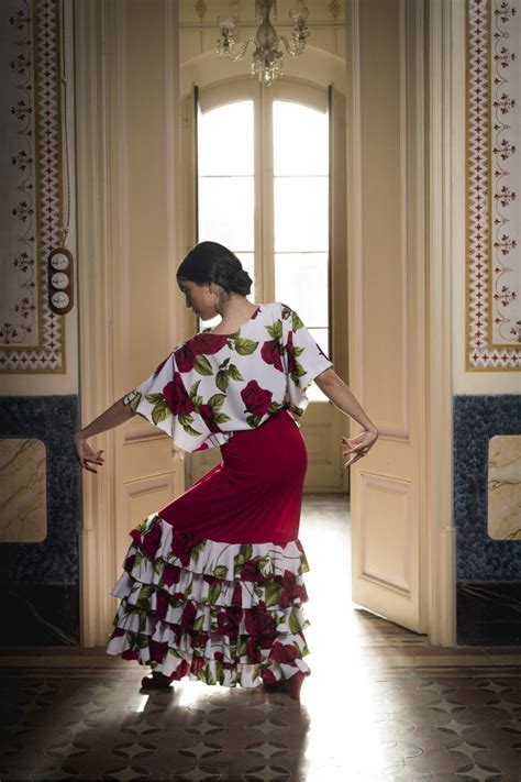 Falda flamenca roja con volantes 3299 Danza y Más