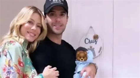 Nicole Neumann y Manu Urcera salieron a pasear junto al pequeño Cruz