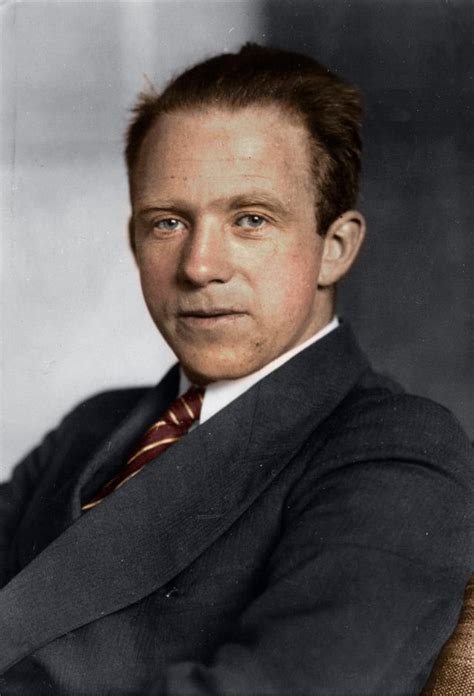 Werner Heisenberg 1933 Rcolorization