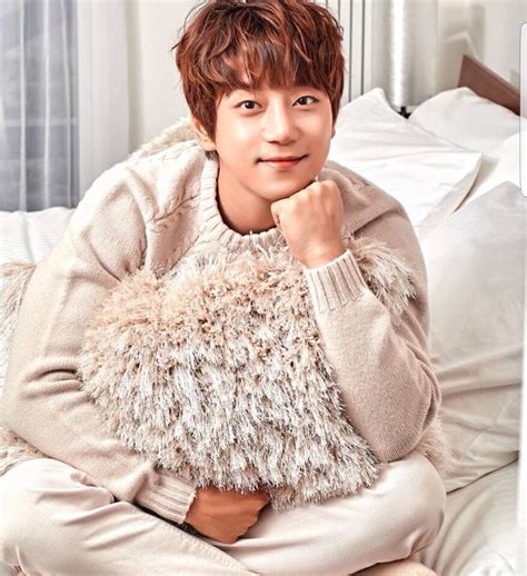 ChiYeul Hwang Chi Yeol Chinese Tv Shows I Am A Singer Seo Kang Joon