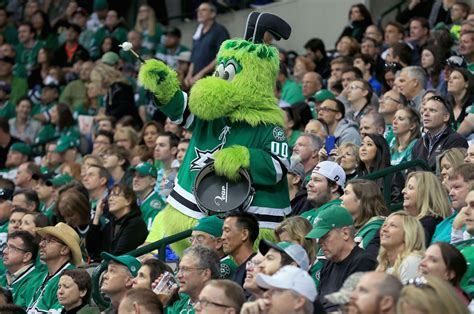 What is the salary of Dallas Stars Mascot Victor E. Green?