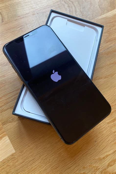 Prodám Iphone 11 Pro Max 64 GB za 18 000 CZK - 1/2020 - Apple Bazar