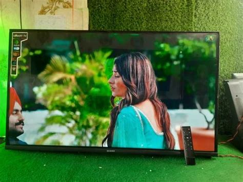 3214s Crown 32 Inch Smart Led Tv At 6999 Piece Kalyan East Kalyan