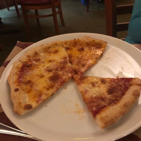 Clevelandslices Pizza Review At Digiorgios Cafe Largo One Bite