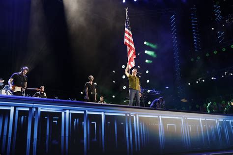 The Ultimate Guide to Morgan Wallen's 2025 Tour Setlist: What to Expect!