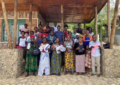 Clever Girls – Jahresbericht 2024: Bildung stärkt Mädchen und ihre