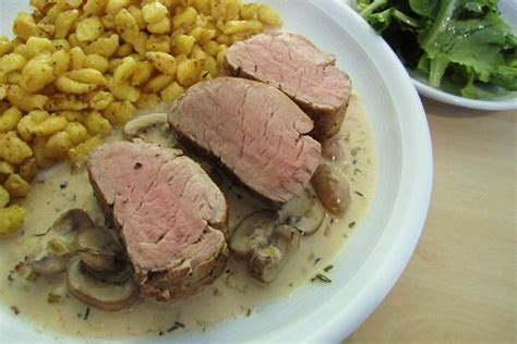 Kalbsfilet mit Spätzle in Champignon Sahne Soße von Molina29 Chefkoch