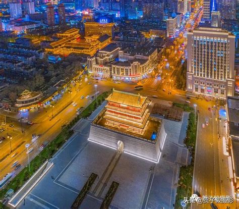 Shouyi Gate Wuyi Square Taiyuan Inews