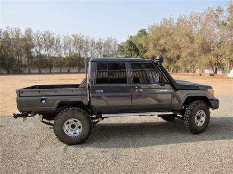 76 Series Landcruiser Ute Shon Yopp