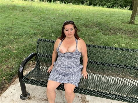 Sexy BBW Outdoors At The Park 54 Pics XHamster