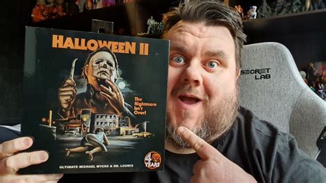 Neca Halloween Ii 1981 Ultimate Michael Myers And Doctor Loomis