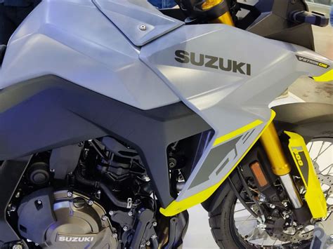 Suzuki Trar As Novas Gsx S E A V Strom De Ao Brasil Em Motoo