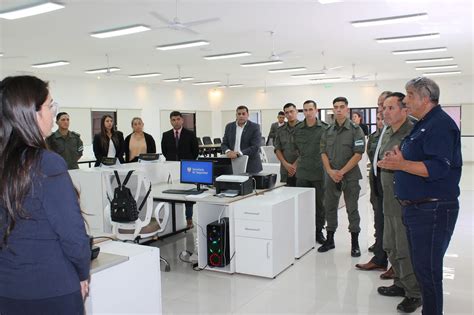 Autoridades De Gendarmeria Nacional Visitaron La Escuela De Polic A De