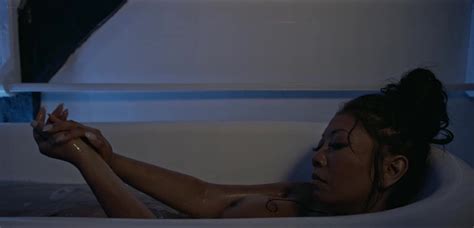 Nude Video Celebs Chrissie Wunna Nude The Elevator