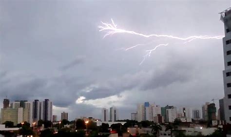 Pernambuco Registrou Mais De Mil Raios At Abril Mudan As