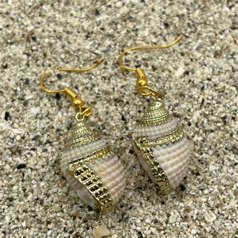 Natural Seashell Gold Trim Earrings Seashell Story Kaikoura