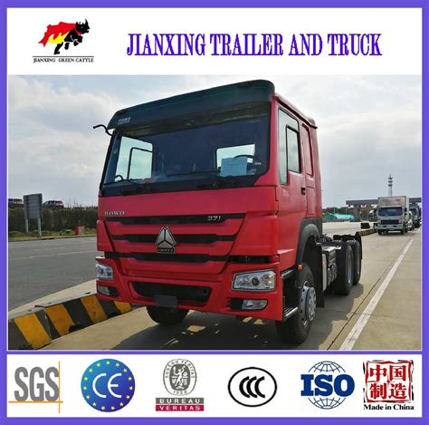 New Sinotruk HOWO 371HP Fuel Tank Tractor Head Truck China Tractor