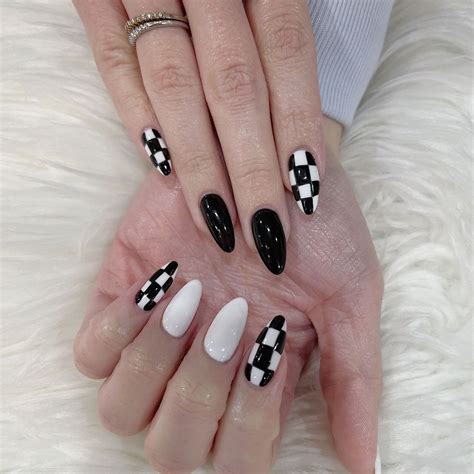 How To Do Checkered Nails 7 Easy Steps Lovely Nails And Spa