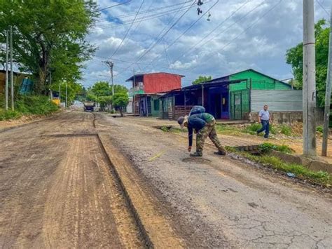 Rehabilitan Calles En Barrio San Judas Radio La Primerisima