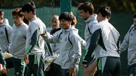 Training Gallery: Celtic v Lazio