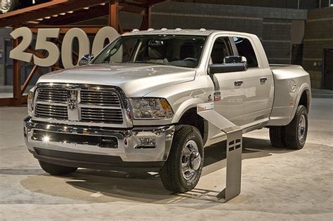 Dodge Ram 5500 Heavy Duty:picture # 6 , reviews, news, specs, buy car