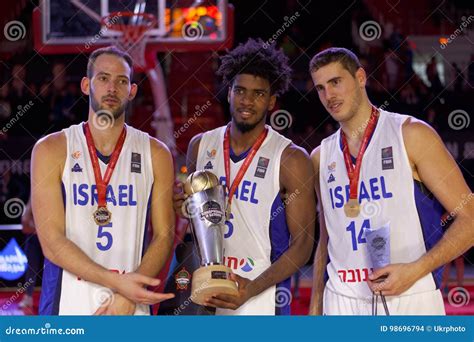 Israel National Basketball Team With Kondrashin Belov Cup Editorial