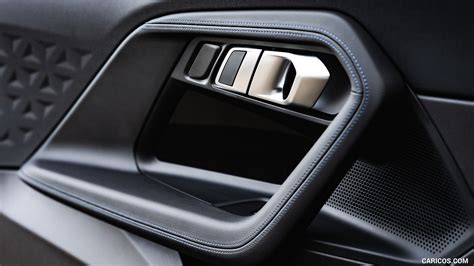 2022 BMW 2 Series 220i Coupé UK Spec Interior Detail