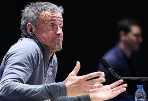 C1 Luis Enrique PSG affirme qu il représente mieux le Barça que Xavi