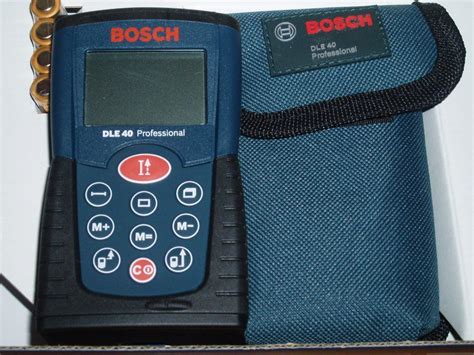 Лазерный дальномер Bosch DLE 40 Professional купить по цене в Москве