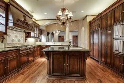 Million Dollar Homes Kitchens