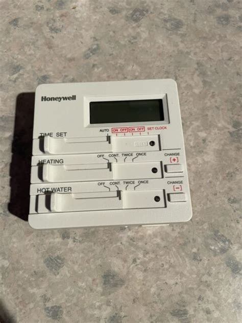 Honeywell St699b1002 1 Day Electronic Programmer For Sale Online Ebay