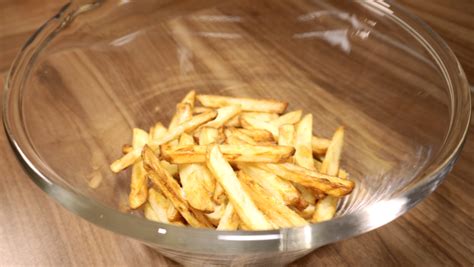 Perfect Crispy Air fryer Fries Quick & Healthy Snack — KataCooks