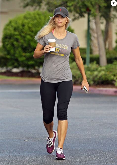 Exclusif - Elin Nordegren, ex-femme de Tiger Woods, à Jupiter Island en